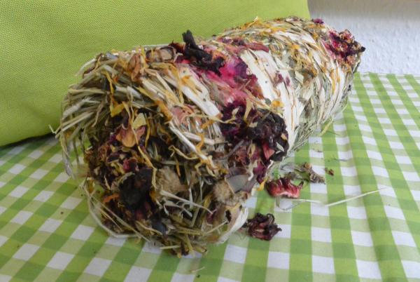 Schlemmerheuballen mit Blüten & Kräutern 200 g